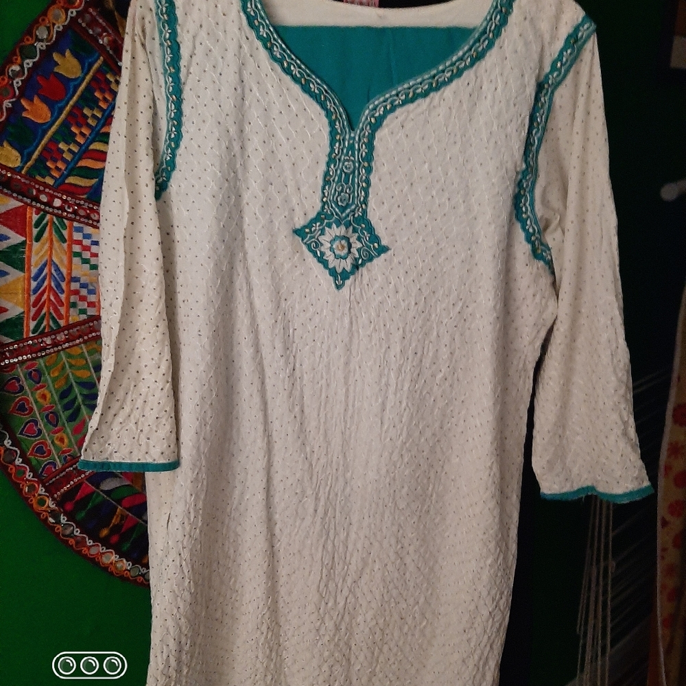 Salwar Khamis View 2